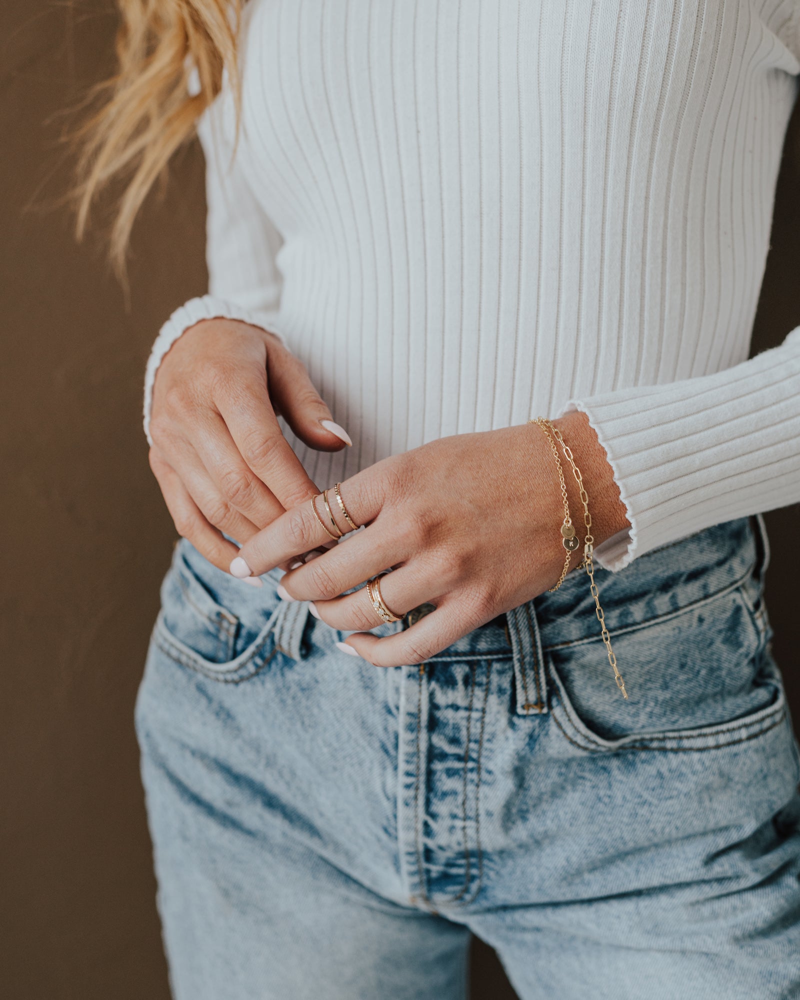 How Wearing Jewelry Elevates Your Wardrobe