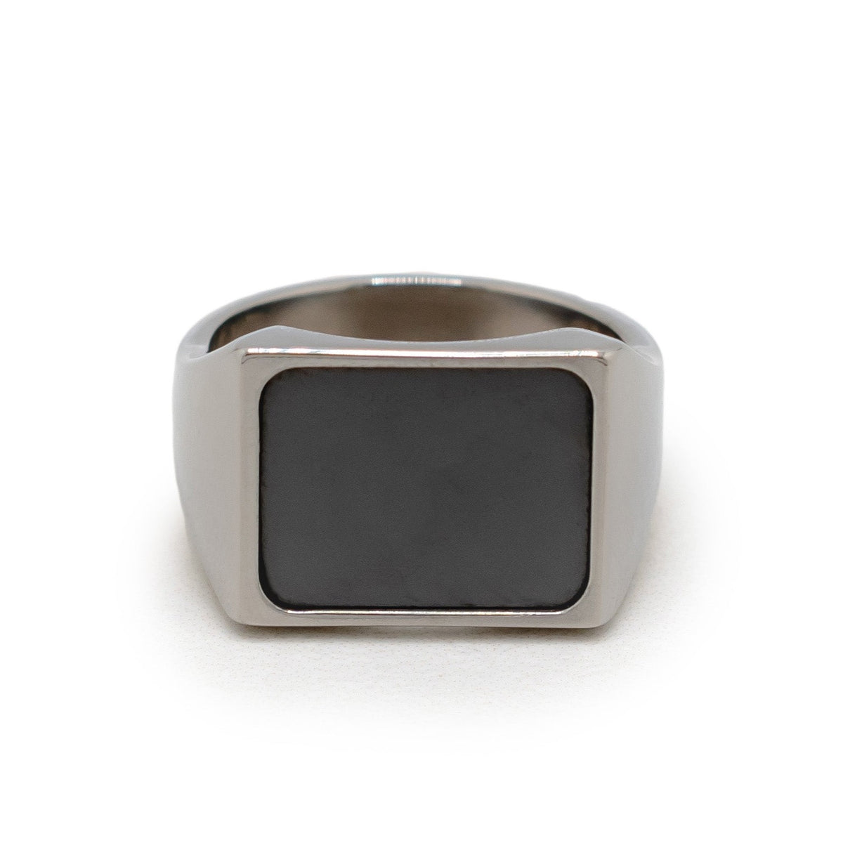 Kylo Titanium Signet Ring 7mm