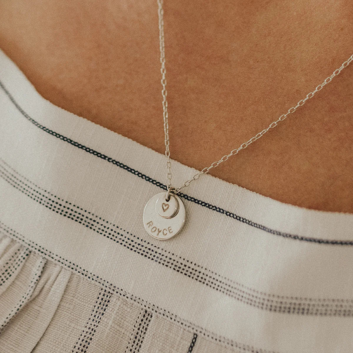 Eternity Circle Necklace, Mixed Metal Linked Circle Necklace, Gold and  Silver Interlocking Circles, Double Circle, Minimalist Jewelry - Etsy