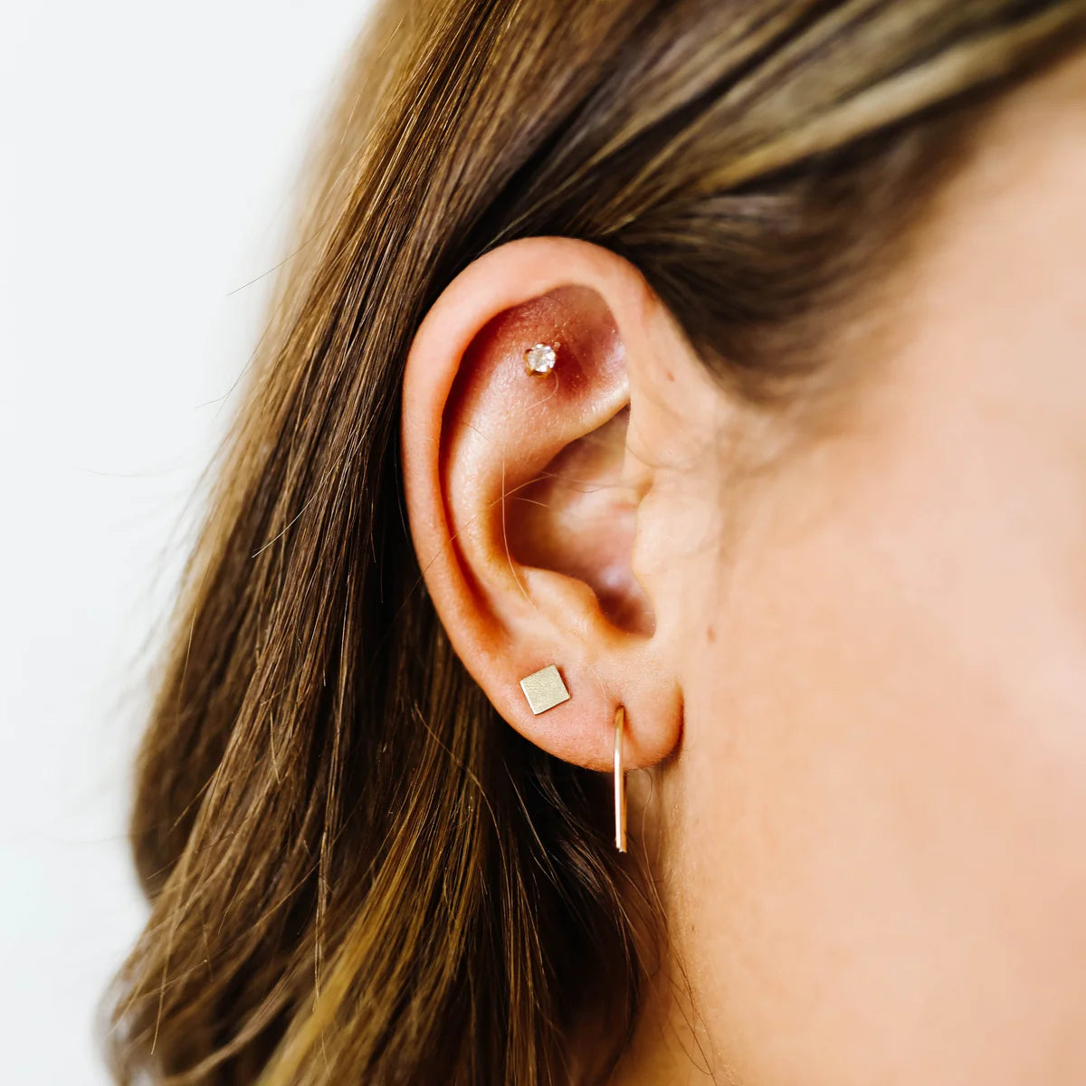 Horseshoe earrings 2025 for lobes